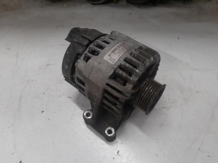 Gebrauchte Dynamo Fiat 500 (312) 1.4 16V Preis € 55,00 Margenregelung angeboten von A.T.S. van de Wiel