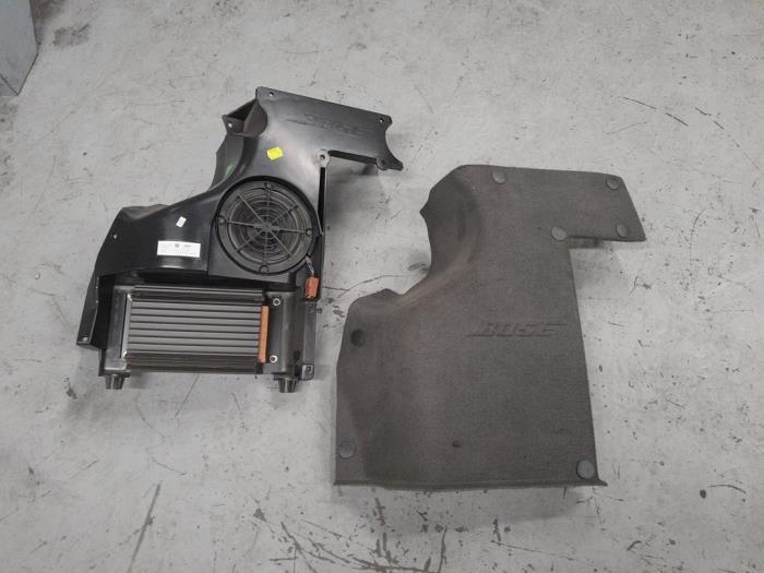 Begagnade Bashögtalare Alfa Romeo 147 Pris € 70,00 Marginaltabell erbjuds av A.T.S. van de Wiel
