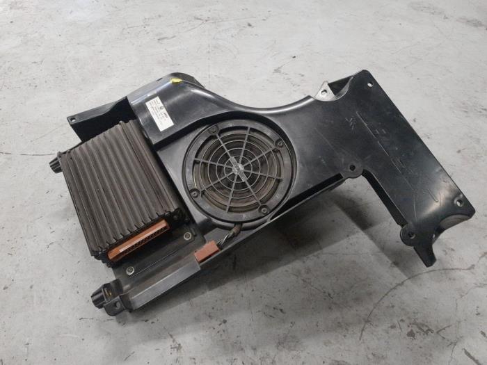 Begagnade Bashögtalare Alfa Romeo 147 (937) 1.9 JTD 16V Pris € 70,00 Marginaltabell erbjuds av A.T.S. van de Wiel