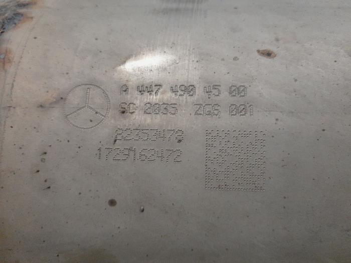 Katalysator van een Mercedes-Benz Vito (447.6) 1.6 111 CDI 16V 2017