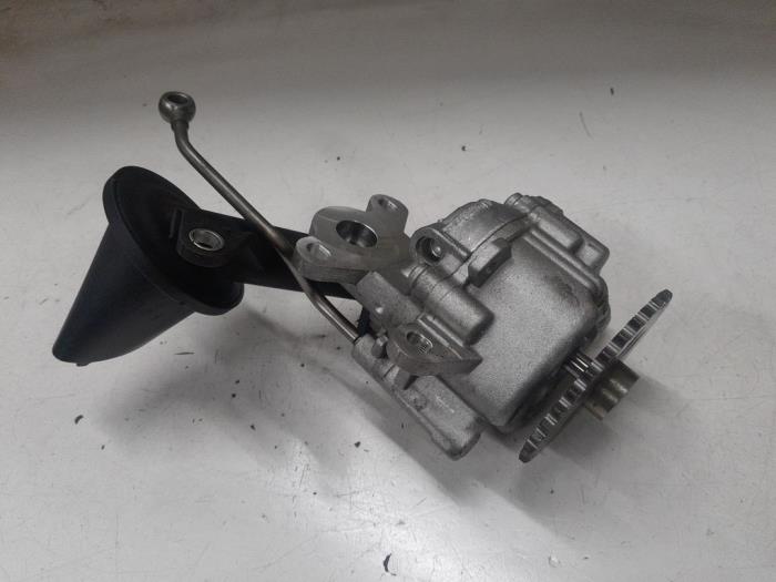 Gebrauchte Ölpumpe Peugeot Boxer (U9) 2.2 HDi 130 Euro 5 Preis € 70,00 Margenregelung angeboten von A.T.S. van de Wiel