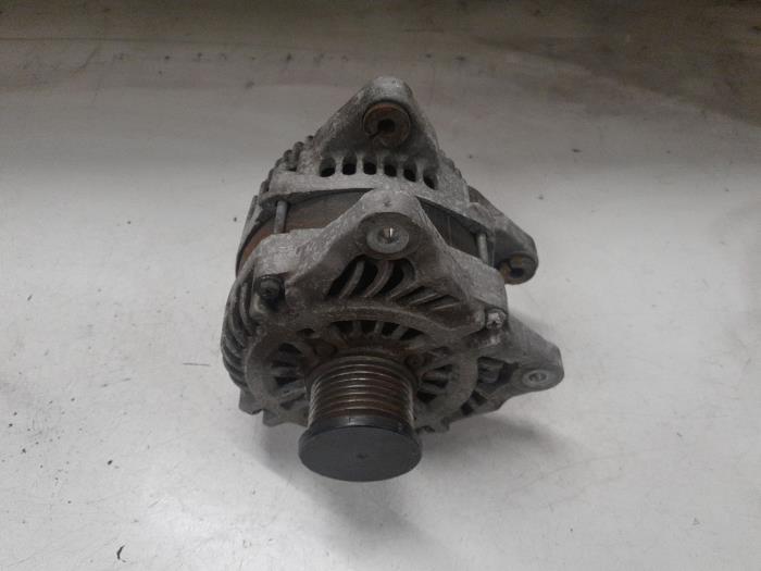 Dynamo van een Renault Trafic (1FL/2FL/3FL/4FL) 1.6 dCi 95 2017
