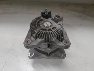 Dynamo van een Renault Trafic (1FL/2FL/3FL/4FL) 1.6 dCi 95 2017