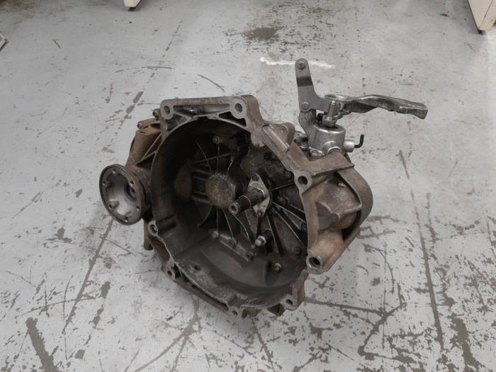 Révisé Boîte de vitesse Volkswagen Caddy III (2KA,2KH,2CA,2CH) 2.0 SDI Prix € 816,75 Prix TTC proposé par A.T.S. van de Wiel