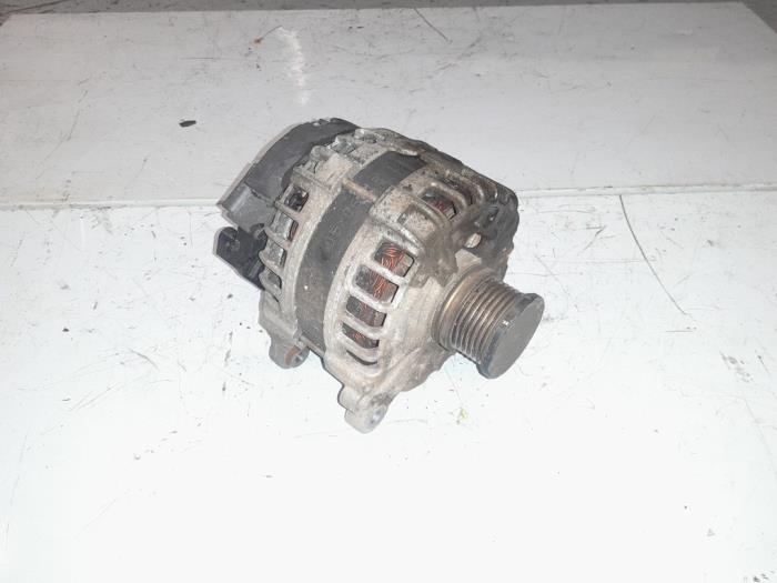 Gebrauchte Dynamo Volkswagen Transporter T6 2.0 TDI DRF Preis € 190,00 Margenregelung angeboten von A.T.S. van de Wiel