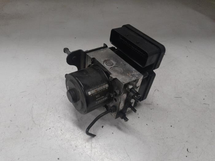 Usagé Pompe ABS Volkswagen Transporter T5 2.0 BiTDI DRF Prix € 190,00 Règlement à la marge proposé par A.T.S. van de Wiel