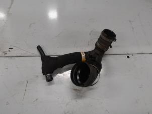 Begagnade Luftintagsslang Fiat 500 (312) 0.9 TwinAir 80 Pris € 35,00 Marginaltabell erbjuds av A.T.S. van de Wiel