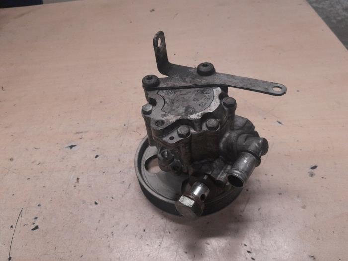 Usagé Pompe de direction Peugeot Boxer (U9) 2.0 BlueHDi 130 Prix € 55,00 Règlement à la marge proposé par A.T.S. van de Wiel