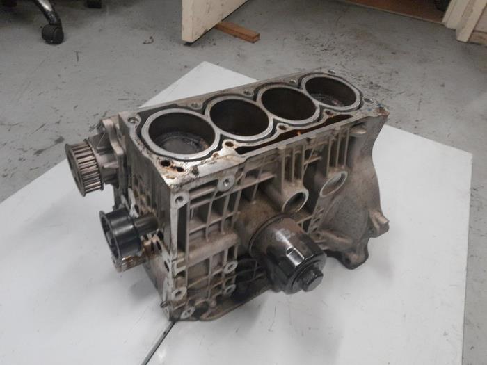 Used Engine crankcase Volkswagen Polo V (6R) 1.4 16V Price € 220,00 Margin scheme offered by A.T.S. van de Wiel