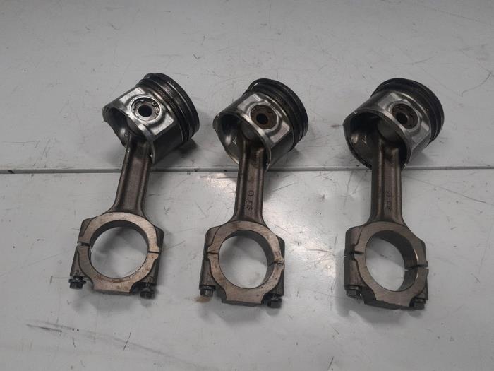 Used Piston Alfa Romeo 156 Price € 90,00 Margin scheme offered by A.T.S. van de Wiel