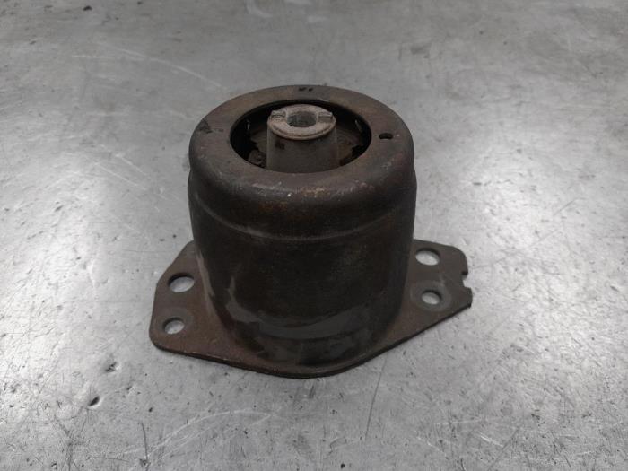 Gebrauchte Motorlager Alfa Romeo GT (937) 1.9 JTD 16V Multijet Preis € 40,00 Margenregelung angeboten von A.T.S. van de Wiel