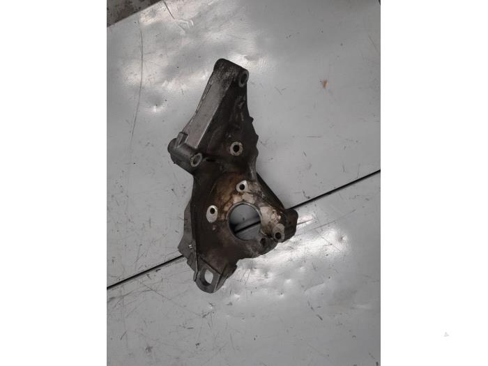 Used Alternator upper bracket MAN TGE 2.0 TDI RWD Price € 55,00 Margin scheme offered by A.T.S. van de Wiel