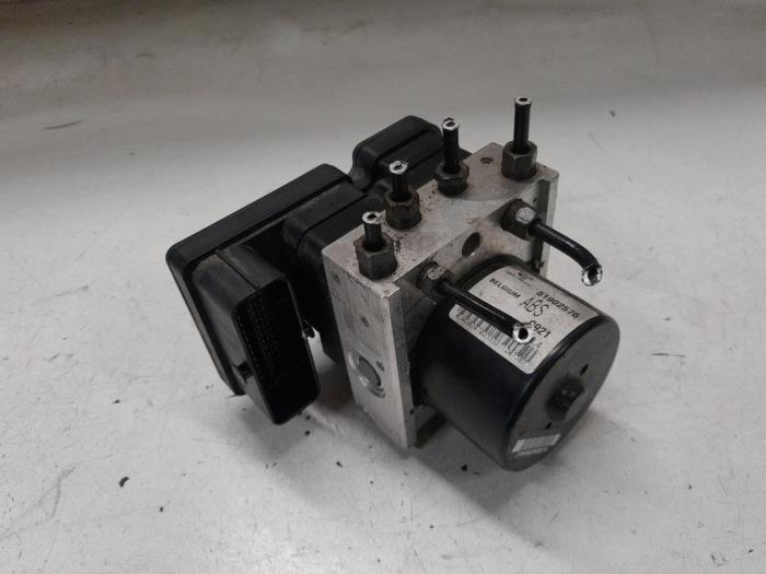 Gebrauchte ABS Pumpe Fiat Doblo Cargo (263) 1.6 D Multijet Preis € 90,00 Margenregelung angeboten von A.T.S. van de Wiel