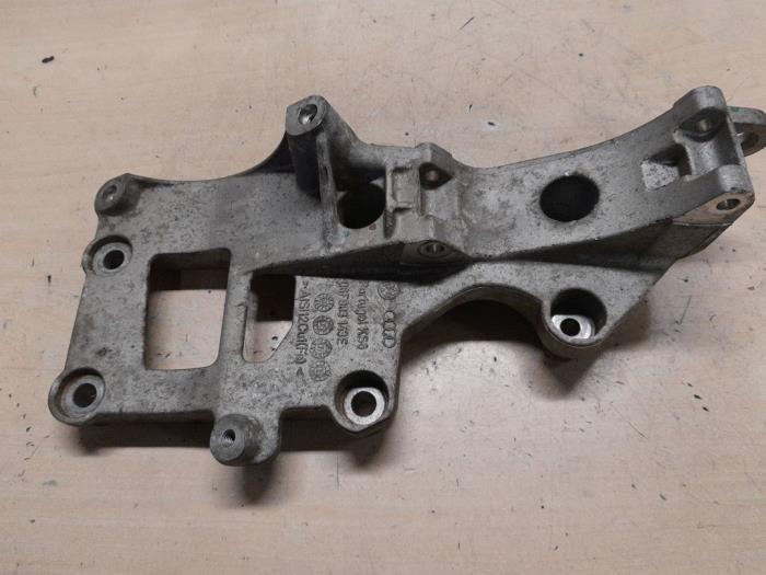 Gebrauchte Dynamostütze oben Seat Leon (1P1) 2.0 TFSI Cupra 16V Preis € 35,00 Margenregelung angeboten von A.T.S. van de Wiel