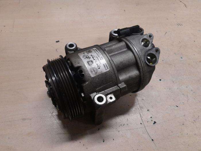 Usagé Pompe clim Alfa Romeo Giulietta (940) 1.4 TB 16V MultiAir Prix € 185,00 Règlement à la marge proposé par A.T.S. van de Wiel