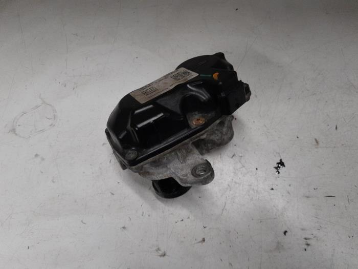 Usagé Valve RGE Mercedes Vito (447.6) 1.6 111 CDI 16V Prix € 110,00 Règlement à la marge proposé par A.T.S. van de Wiel