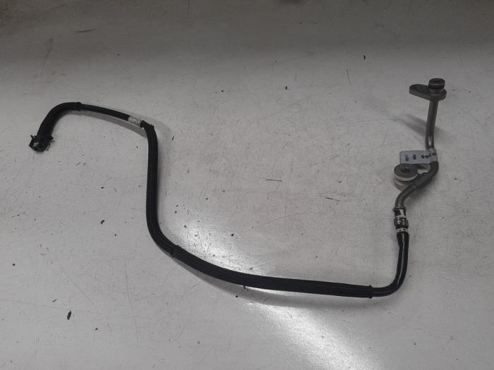 Usagé Conduit (divers) Alfa Romeo Giulia (952) 2.0 T 16V Veloce Prix € 40,00 Règlement à la marge proposé par A.T.S. van de Wiel