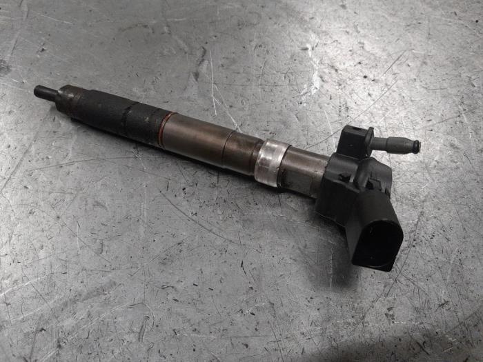 Usagé Injecteurs Volkswagen Transporter T5 2.0 BiTDI DRF Prix € 125,00 Règlement à la marge proposé par A.T.S. van de Wiel
