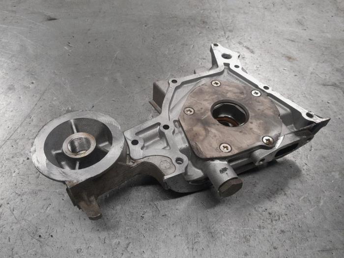 Gebrauchte Ölpumpe Alfa Romeo 156 Sportwagon (932) 1.9 JTD 16V Preis € 75,00 Margenregelung angeboten von A.T.S. van de Wiel