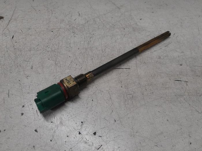 Begagnade Oljenivåsensor Alfa Romeo 156 Sportwagon (932) 1.9 JTD 16V Pris € 15,00 Marginaltabell erbjuds av A.T.S. van de Wiel
