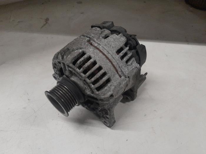 Gebrauchte Dynamo Seat Ibiza IV (6J5) 1.4 16V Preis € 45,00 Margenregelung angeboten von A.T.S. van de Wiel