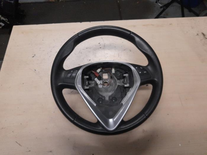 Gebrauchte Lenkrad Alfa Romeo Giulietta (940) 1.4 TB 16V MultiAir Preis € 290,00 Margenregelung angeboten von A.T.S. van de Wiel