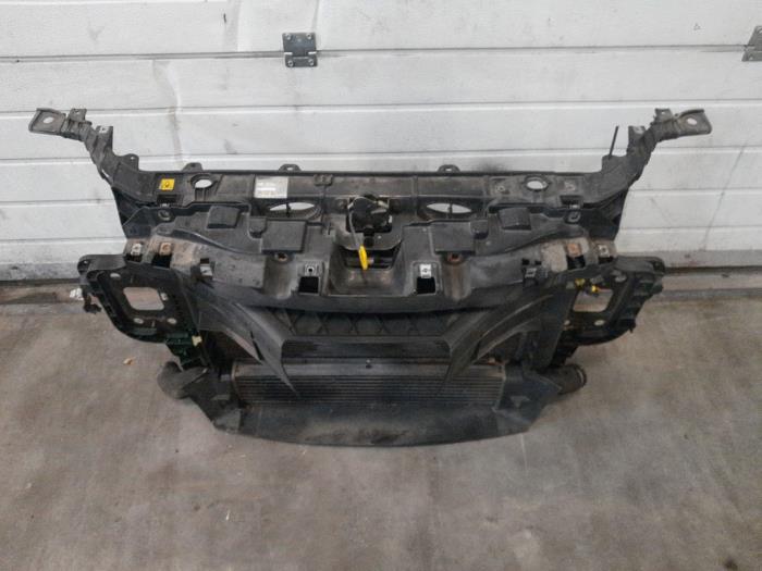 Używane Panel przedni Alfa Romeo MiTo (955) 1.4 Turbo Multi Air 16V Cena € 150,00 Procedura marży oferowane przez A.T.S. van de Wiel