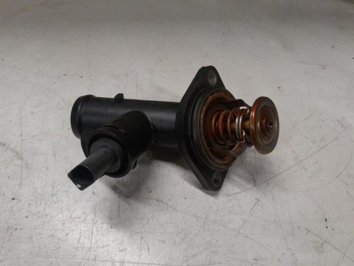 Begagnade Termostathus Volkswagen Eos (1F7/F8) 2.0 TDI DPF Pris € 15,00 Marginaltabell erbjuds av A.T.S. van de Wiel