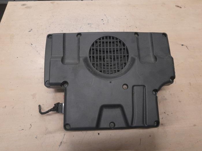 Używane Subwoofer Fiat 500 (312) 1.4 16V Cena € 90,00 Procedura marży oferowane przez A.T.S. van de Wiel