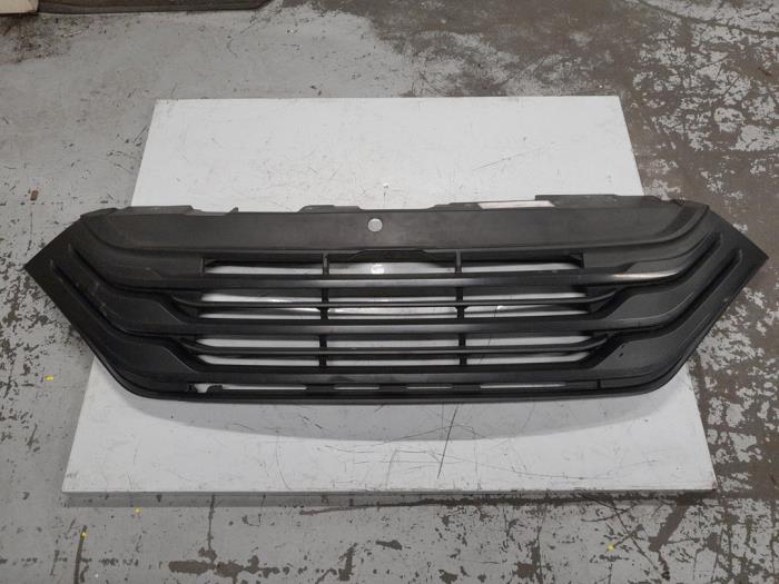 Używane Grill Iveco New Daily VI 35C18,35S18,40C18,50C18,60C18,65C18,70C18 Cena € 240,00 Procedura marży oferowane przez A.T.S. van de Wiel