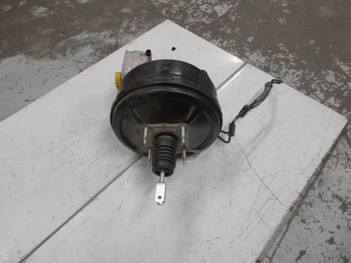 Usagé Assistant de freinage Iveco New Daily VI 35C18,35S18,40C18,50C18,60C18,65C18,70C18 Prix € 190,00 Règlement à la marge proposé par A.T.S. van de Wiel