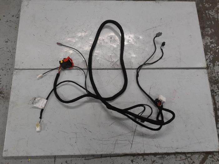 Begagnade Kablage Iveco New Daily VI 35C18,35S18,40C18,50C18,60C18,65C18,70C18 Pris € 165,00 Marginaltabell erbjuds av A.T.S. van de Wiel