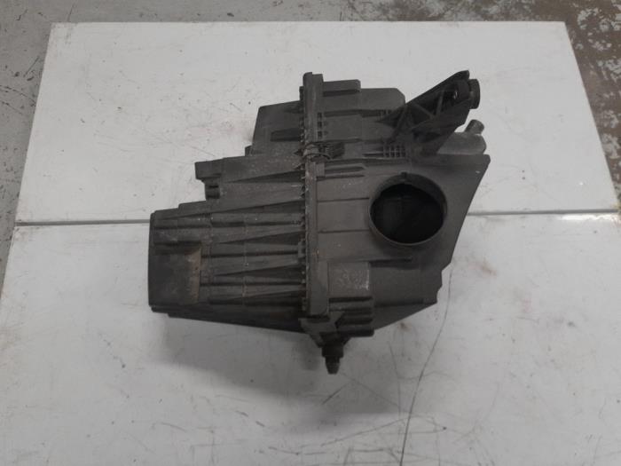 Gebrauchte Luftfiltergehäuse Volkswagen Transporter/Caravelle T6 2.0 TSI Preis € 125,00 Margenregelung angeboten von A.T.S. van de Wiel