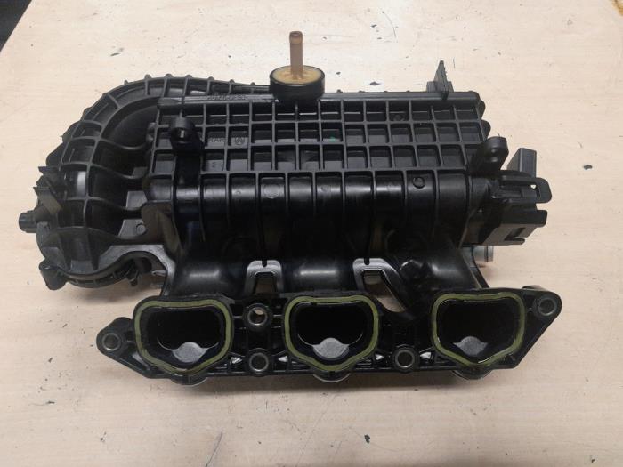 Gebrauchte Ansaugbrugge Volkswagen Golf VII (AUA) 1.0 TSI 12V BlueMotion Preis € 180,00 Margenregelung angeboten von A.T.S. van de Wiel