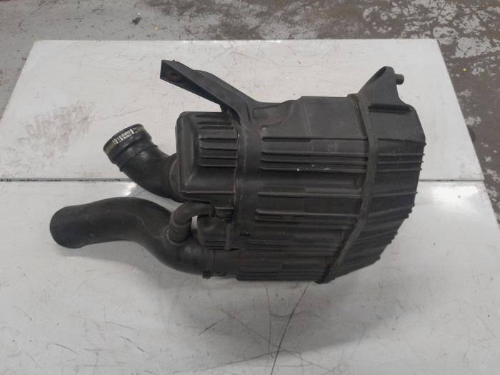 Gebrauchte Luftfiltergehäuse Alfa Romeo Giulietta (940) 2.0 JTDm 16V 175 TCT Preis € 175,00 Margenregelung angeboten von A.T.S. van de Wiel