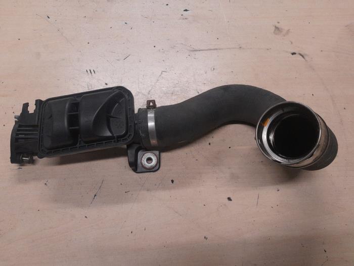 Gebrauchte Intercooler Rohr Alfa Romeo Giulietta (940) 2.0 JTDm 16V 175 TCT Preis € 75,00 Margenregelung angeboten von A.T.S. van de Wiel