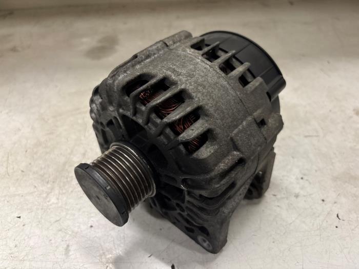 Begagnade Dynamo Opel Movano 2.3 CDTi 16V FWD Pris € 55,00 Marginaltabell erbjuds av A.T.S. van de Wiel