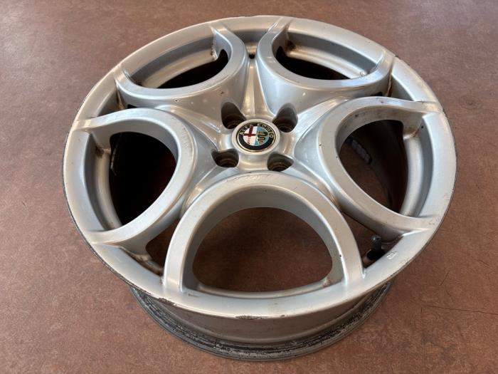 Begagnade Hjul Alfa Romeo MiTo (955) 1.4 TB 16V Pris € 135,00 Marginaltabell erbjuds av A.T.S. van de Wiel