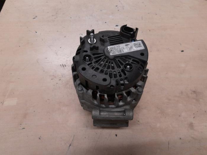 Used Dynamo Volkswagen Golf VII (AUA) 2.0 R 4Motion 16V Price € 90,00 Margin scheme offered by A.T.S. van de Wiel