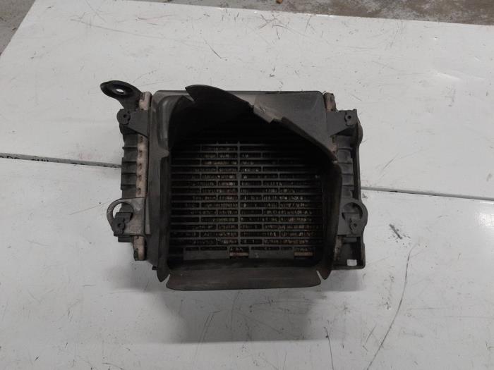 Used Radiator Volkswagen Golf VII (AUA) 2.0 R 4Motion 16V Price € 145,00 Margin scheme offered by A.T.S. van de Wiel