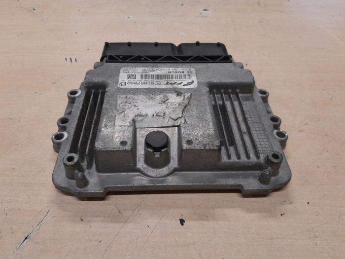 Engine management computer from a Alfa Romeo 159 Sportwagon (939BX) 1.8 TBi 16V 2011