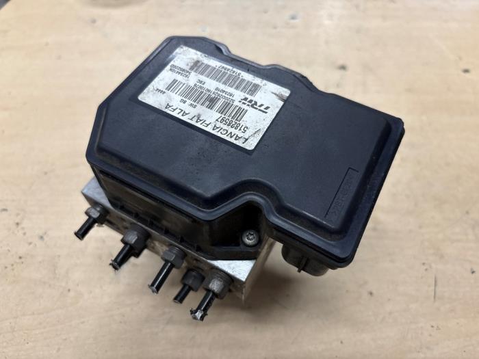 Gebrauchte ABS Pumpe Alfa Romeo 159 Sportwagon (939BX) 1.8 TBi 16V Preis € 165,00 Margenregelung angeboten von A.T.S. van de Wiel