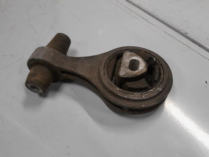 Used Engine mount Fiat Doblo Cargo (223) 1.3 JTD 16V Multijet Price € 30,00 Margin scheme offered by A.T.S. van de Wiel