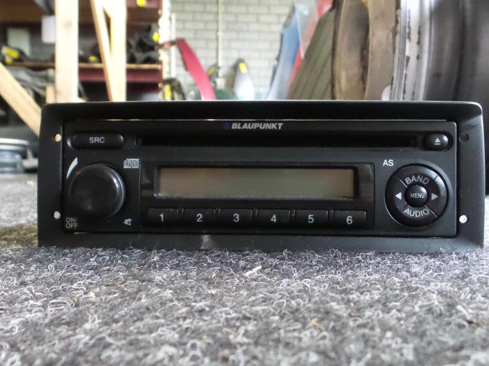 Radio CD player Fiat Doblo Cargo 1.3 D 16V Multijet - 7354372620 BLAUPUNK
