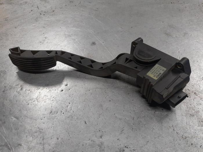 Begagnade Gaspedalsensor Alfa Romeo 147 (937) 1.6 HP Twin Spark 16V Pris € 25,00 Marginaltabell erbjuds av A.T.S. van de Wiel