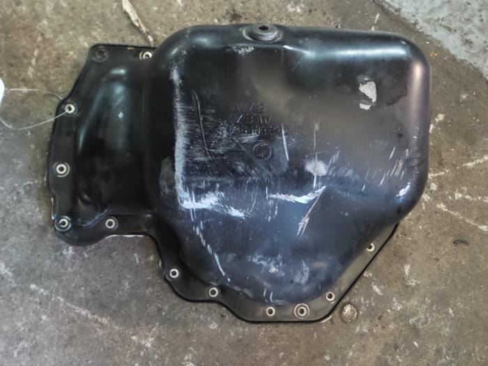 Gebrauchte Ölwanne Seat Ibiza Preis € 40,00 Margenregelung angeboten von A.T.S. van de Wiel