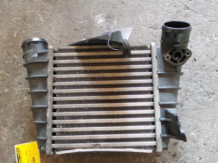 Usagé Intercooler Seat Ibiza Prix € 75,00 Règlement à la marge proposé par A.T.S. van de Wiel