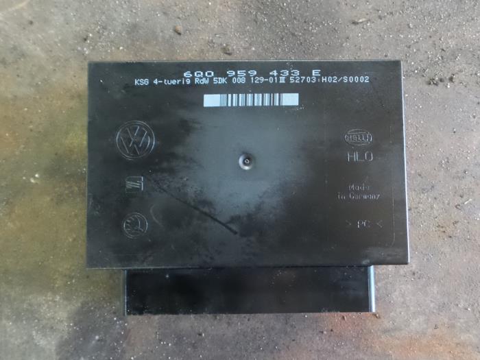 Usagé Ordinateur divers Seat Ibiza Prix € 55,00 Règlement à la marge proposé par A.T.S. van de Wiel