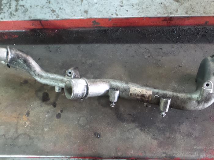 Begagnade Vattenrör Alfa Romeo 159 Pris € 55,00 Marginaltabell erbjuds av A.T.S. van de Wiel