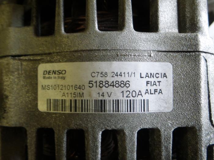 Dynamo från en Alfa Romeo Giulietta (940) 2.0 JTDm 16V 140 2012